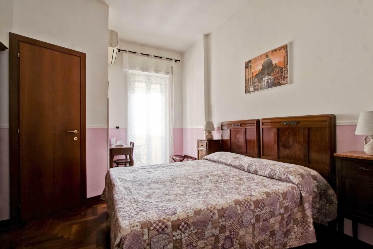 Rent Rooms Filomena E Francesca Rome Buitenkant foto